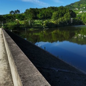 关坝 中心水库