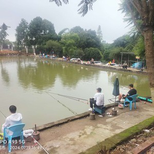 书简湖垂钓园