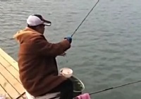 《鱼资渔味》20141225 钓友五花八门过圣诞钓鱼视频